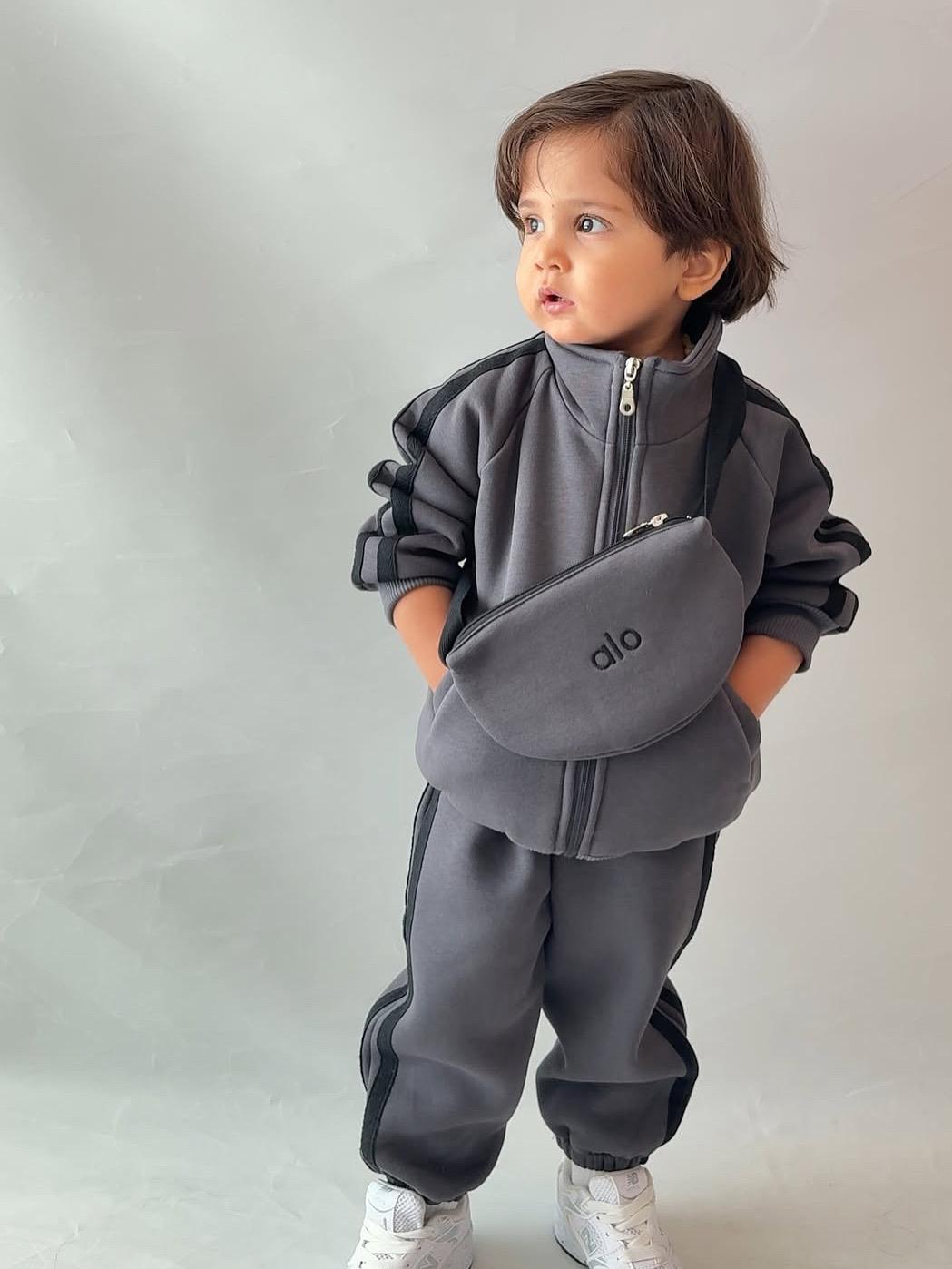 Eşofman Takım (Çanta Hediyeli)