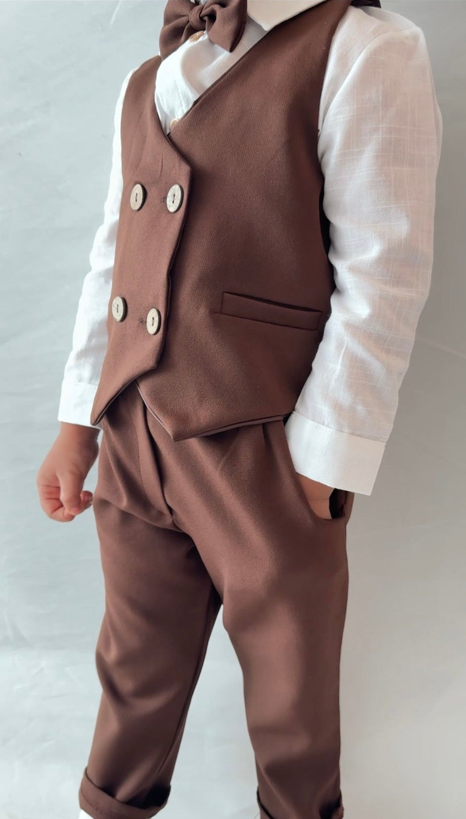 Erkek Çocuk Özel  Gün Pantolon, Gömlek, Papyon ve Yelek Takım