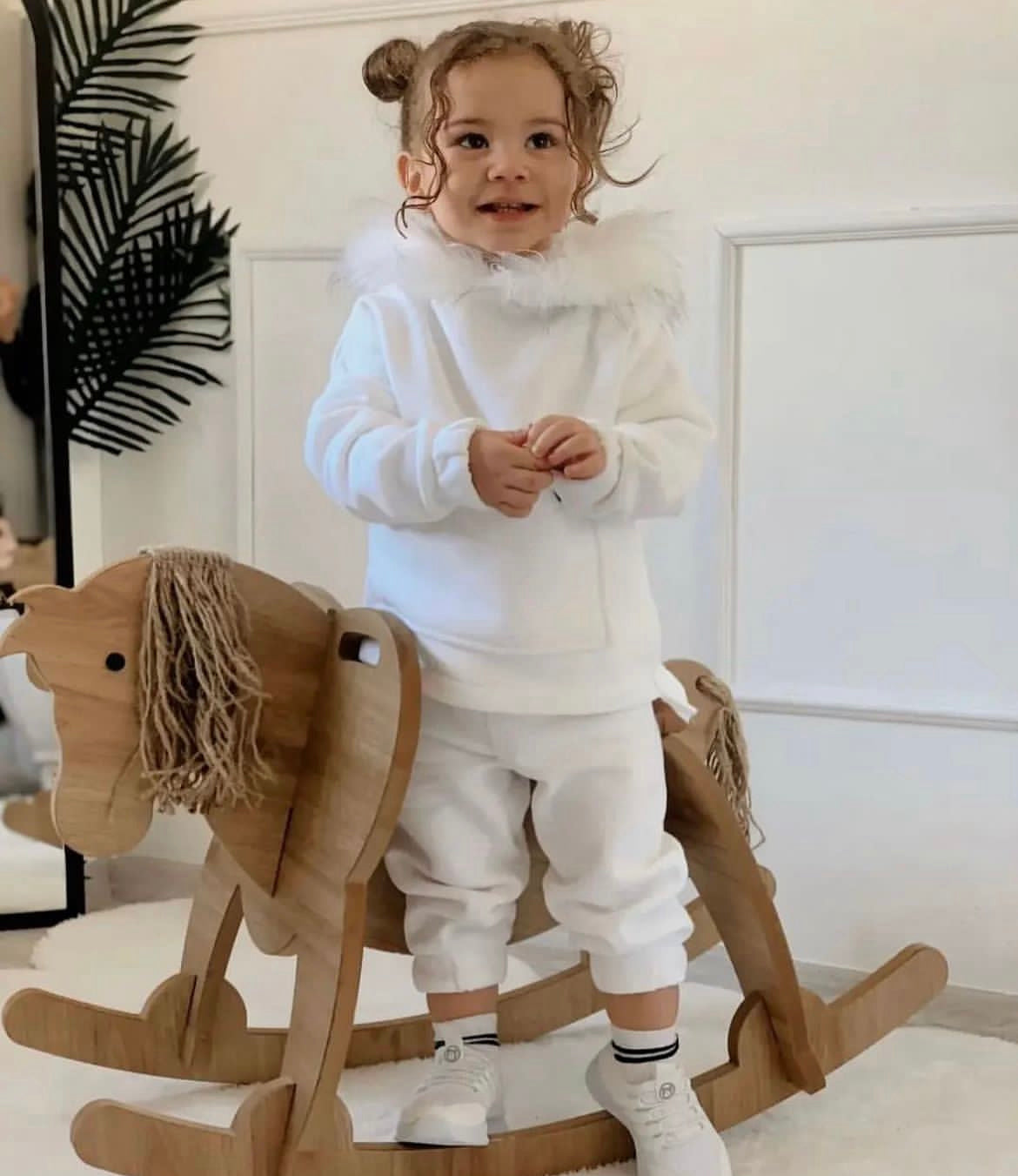 Kız Çocuk Kürk Yaka Şardonlu Eşofman Takım